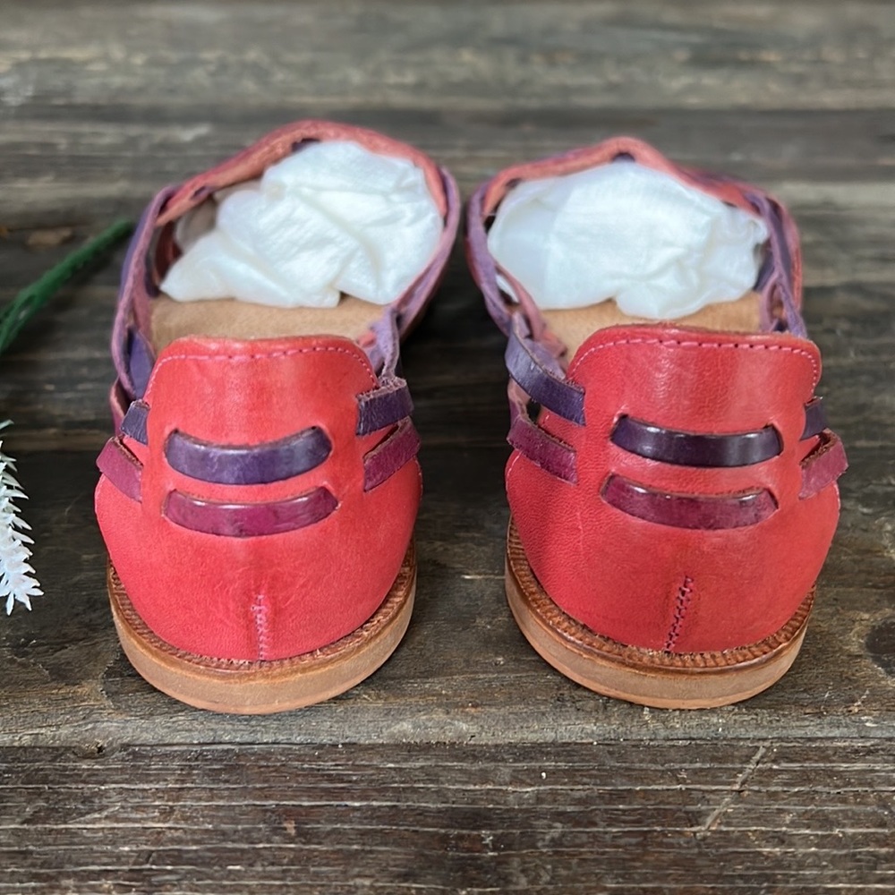 ❌SOLD OUT❌  VINTAGE leather sandals from Brazil - NEW - size 8 & 8.5 - Picture 4 of 8